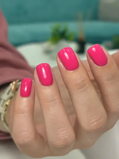Flawless nails