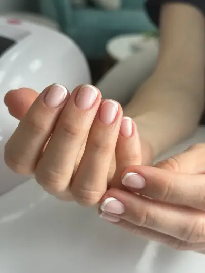 Flawless nails