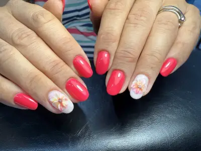 Nails by Iliana Mladenova