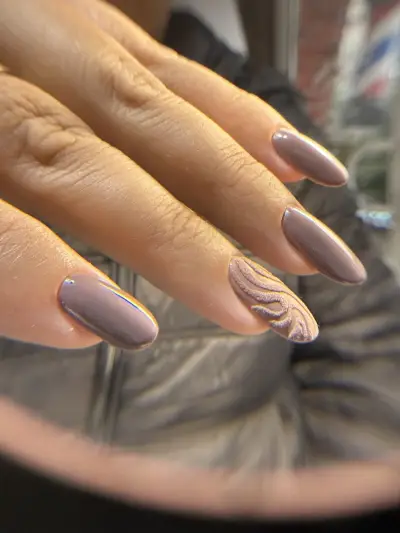Nails by Iliana Mladenova