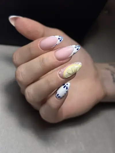 Aurorra Nails Studio