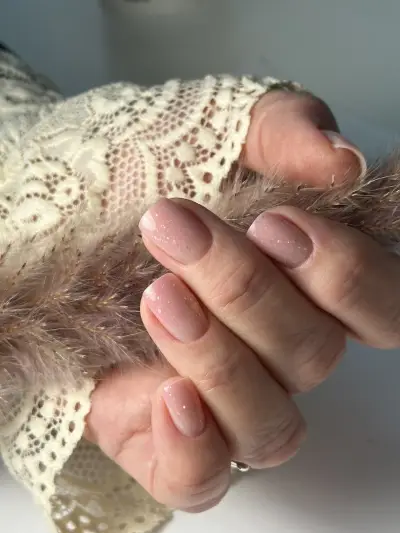 Flo Nail Technician