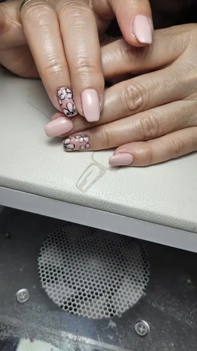 Nails Queen Sheryan Ali