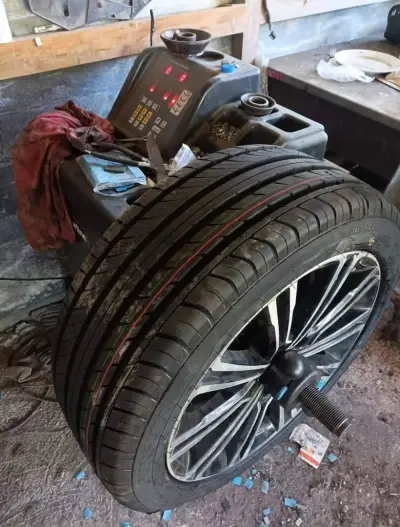 Автоклиматици и Авторемонти
