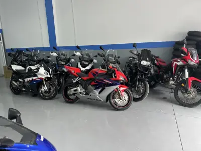 Axel Moto43