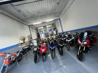 Axel Moto43