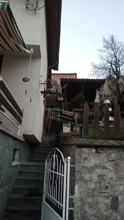 Къща за гости „Аспарух“