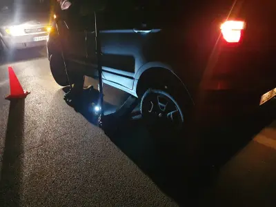 Денонощна Пътна помощ Денонощен Мобилен сервиз за гумиMobile tire service Road assistance