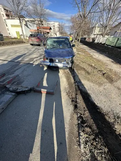 Пътна помощ Хемус/Репатрак/Смяна на гуми/Доставка на гориво/Мобилен сервиз/Акумулатори/Съдействие 24/7