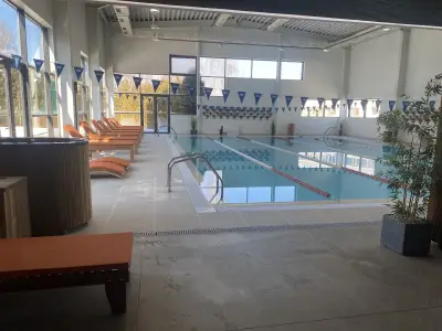 Spark Me - Salt pool, Gym & Spa