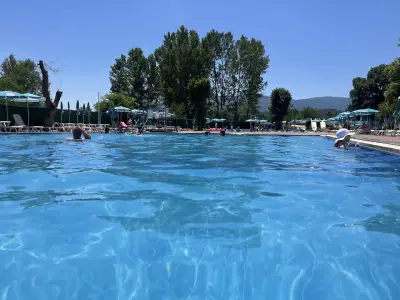 Дипуул енд спа