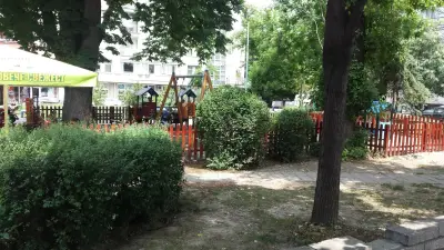 Детска площадка „В дворчето“