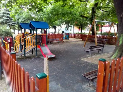 Детска площадка „В дворчето“