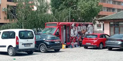 Skapto Studentski - Burgers, Beers & Buddies