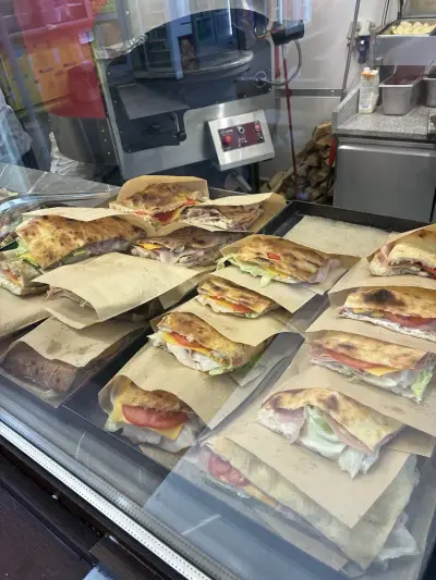 PIZZA CAPRICCIO