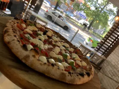 Pizza Di Napoli