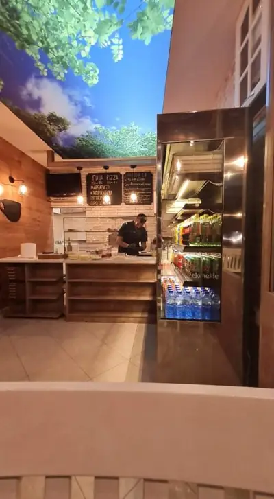 Pizza Di Napoli