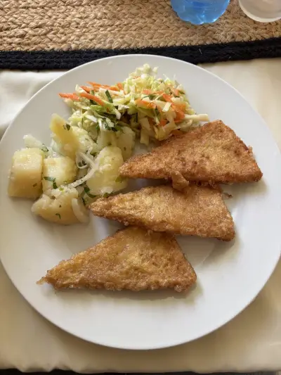 Вкуснопродавницата / The delicious shop