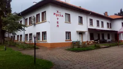 Хотел "Роза"