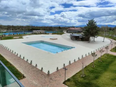 Kings' Valley Medical & Spa Hotel