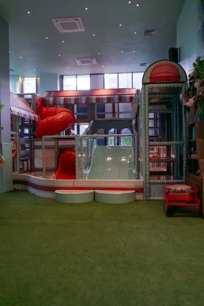 Little Jungle 2 (Детски парти клуб)