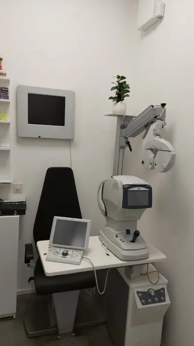 Оптика „Ефект“