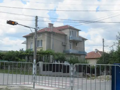 СУ "Христо Ботев"