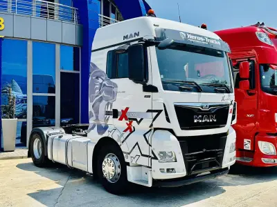 HEROS TRUCKS