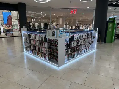 Phoneplay-West MAll