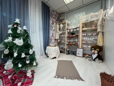 У дома