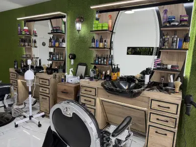 Бръснарница Studio Lion