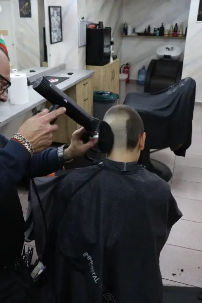 ZOOM BarberShop