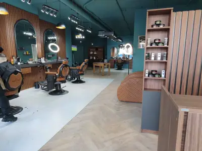 The Men’s Cave 51 Barbeshop