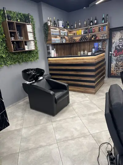 The Corner Barbershop II