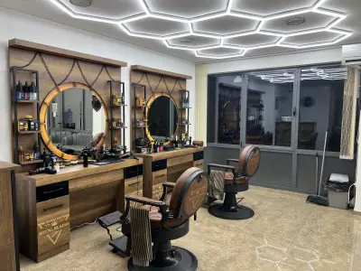Royal Blades Barbershop 💈