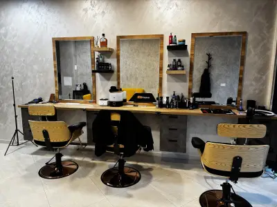 BARBER HUB
