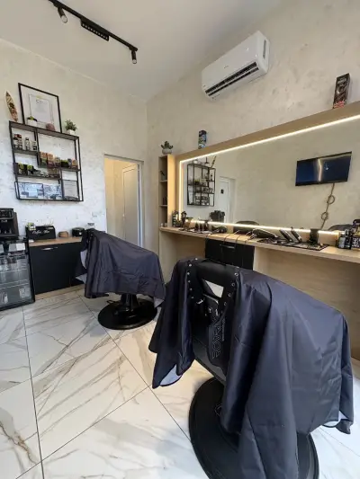 Zeus Barbershop