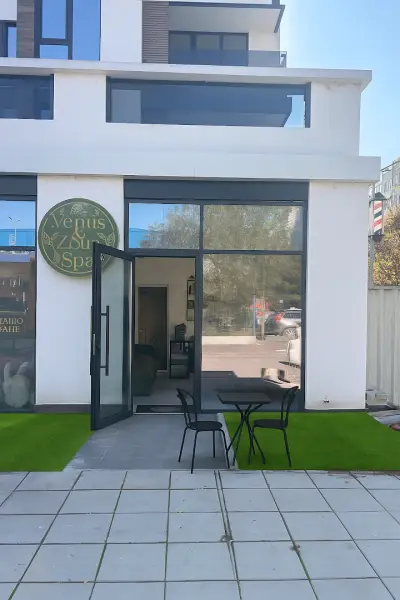 Zeus Barbershop