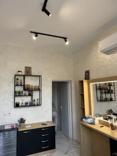 Zeus Barbershop