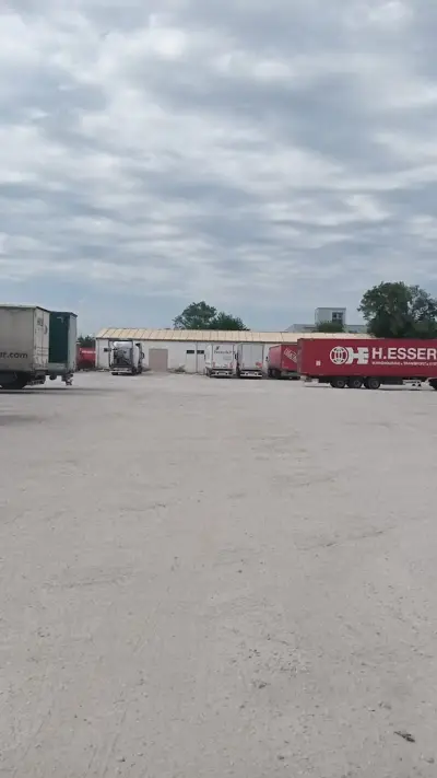 ILCE PARKING
