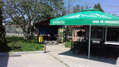 Тир Паркинг Лозанов