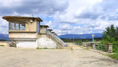 Паркинг "Язовирна стена Копринка"