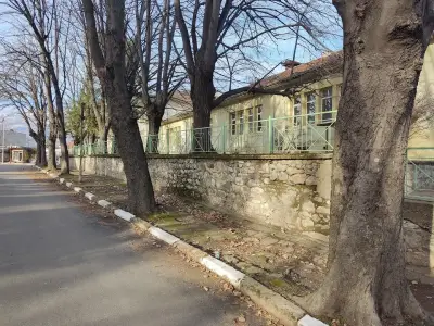 ОСНОВНО УЧИЛИЩЕ НИКОЛА ЙОНКОВ ВАПЦАРОВ