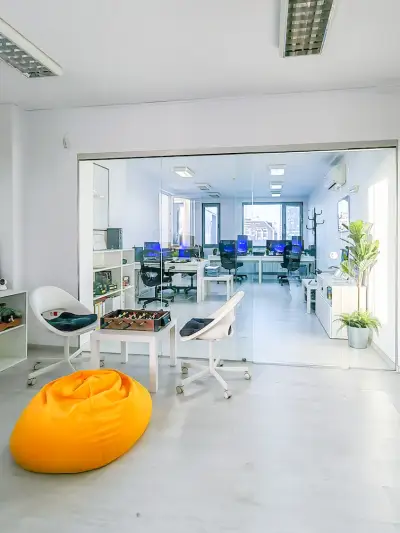 Адвауъркс