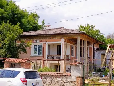 Skyline Construction