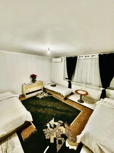 Hostel Petrovi