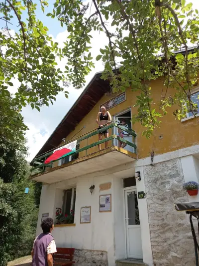 хижа „Равнец“