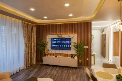 The Sunrise and the Sunset Apartment - Luxury 2BR Apartment with Mineral Pool & Parking