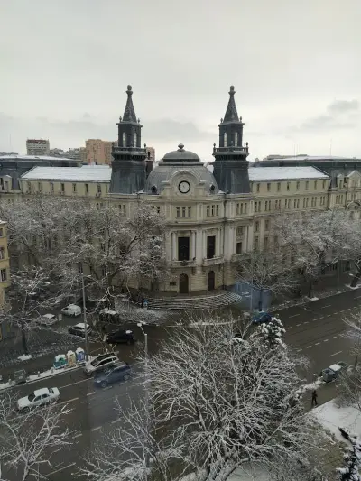 Площад Македония