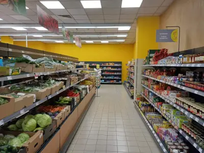 Т MARKET